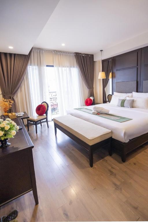 Hanoi Center Silk Charming Hotel & Travel – Hanoi
